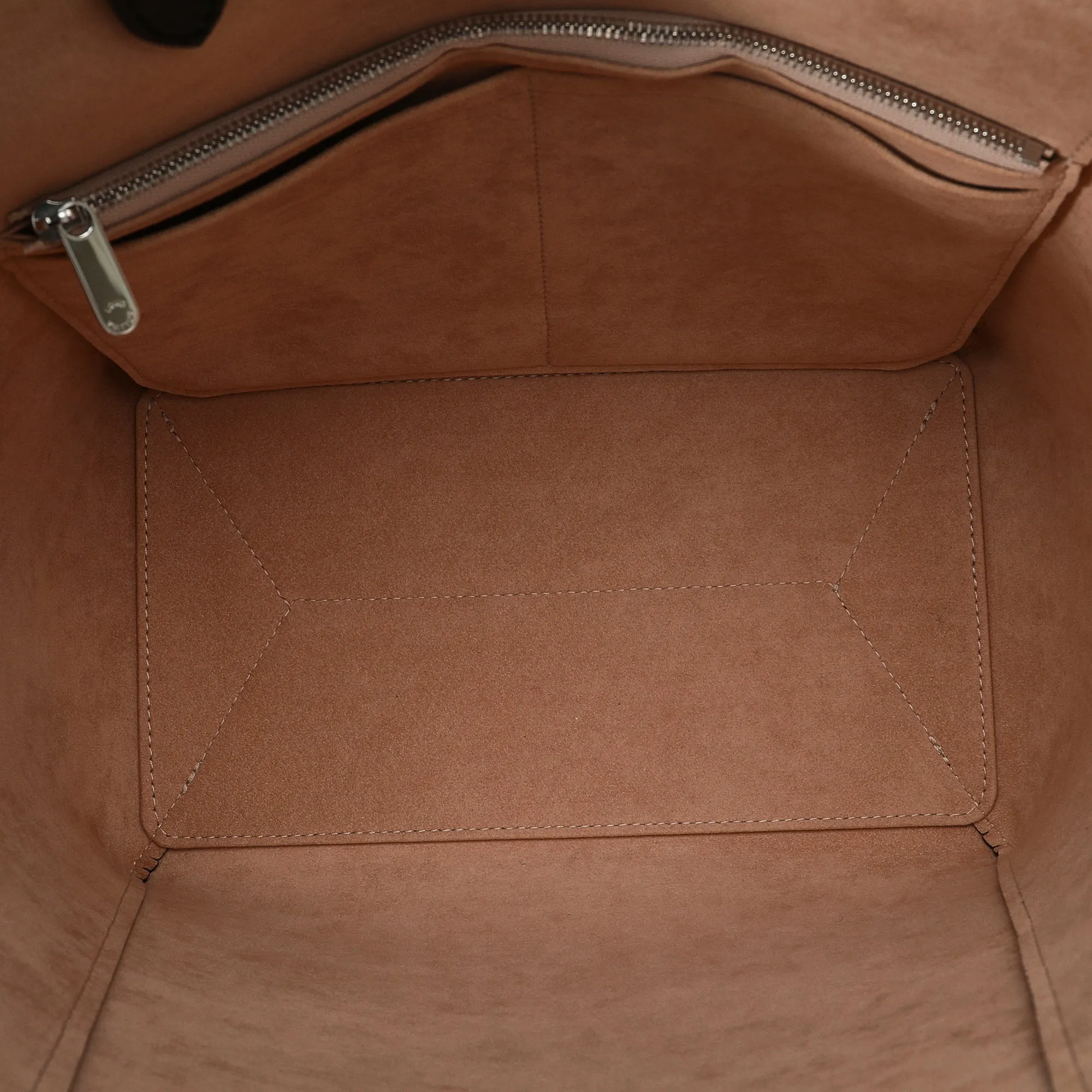Beige Louis Vuitton LockMe Cabas Tote Bag