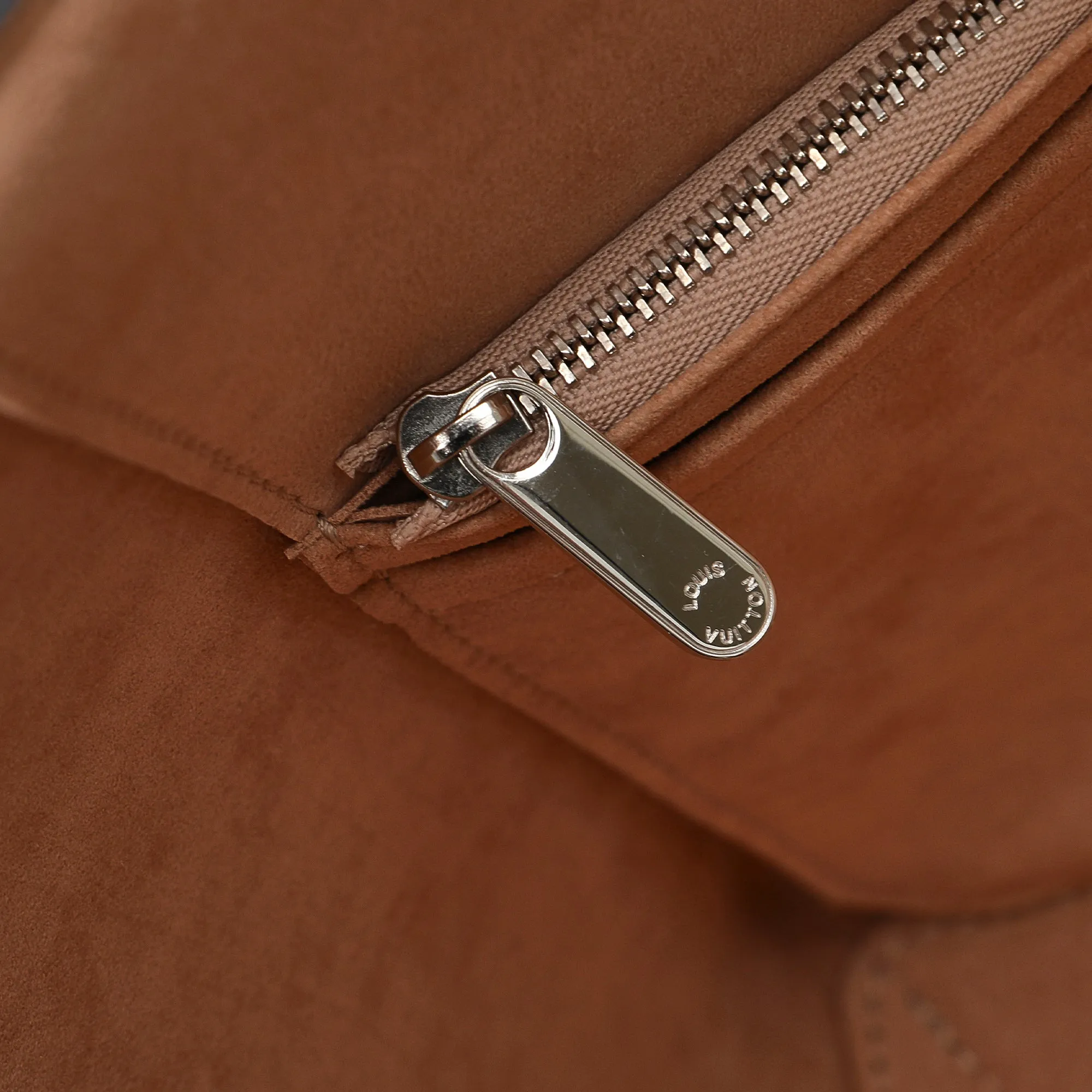 Beige Louis Vuitton LockMe Cabas Tote Bag